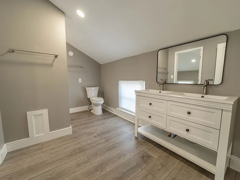 396 W Main St #2 — Photo 39