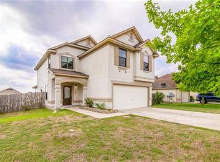 320 New Country Rd, Kyle, TX 78640