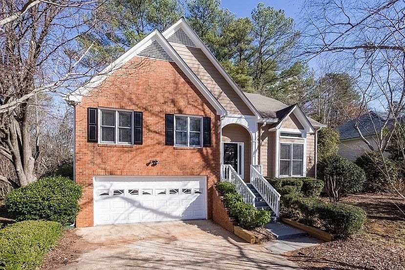1st image of 1455 Yorktown Dr