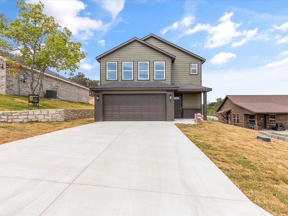 1st image of 2408 Fox Ct