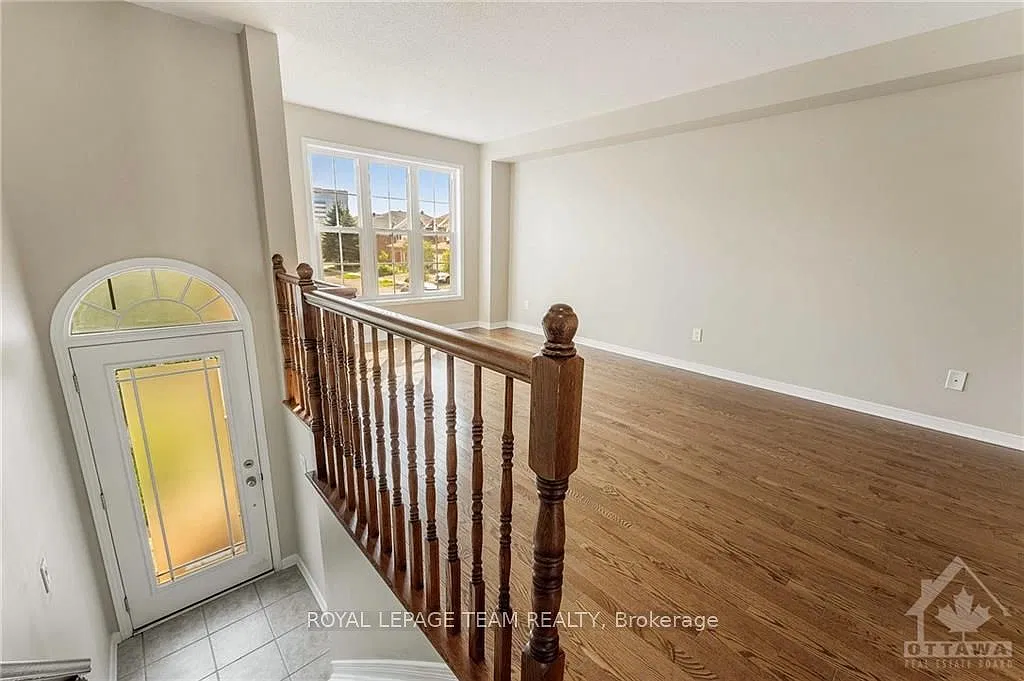 2 bed, $2,600 — Photo 4