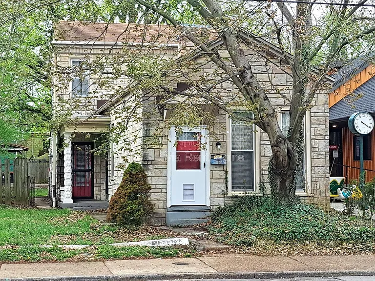 1014 Goss Ave — Photo 18