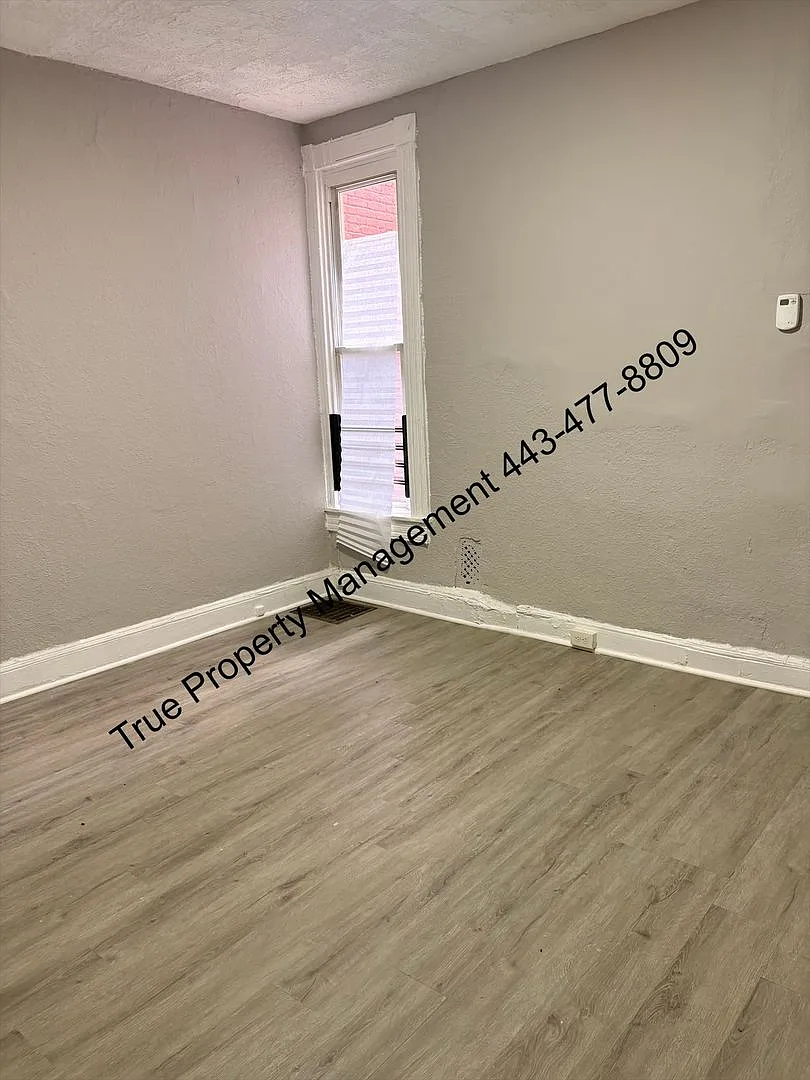 Charming 3-Bedroom Home with In-Unit Washer & Dryer | $1,400/Month — Photo 4