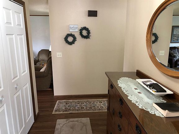 3rd image of 2612 N Coachman Dr