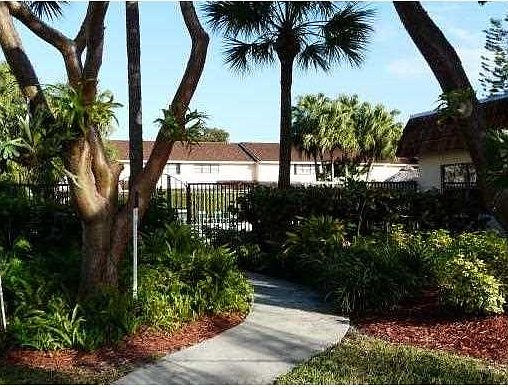 2nd image of 8813 SW 113 Place Cir W