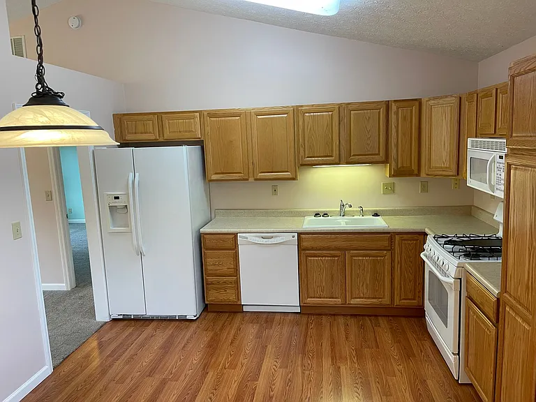 2114 Windflower Pl — Photo 4