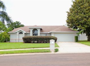 868 Stratford Dr, Lakeland, FL 33813