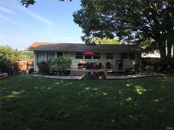 3rd image of 222 Wynnfield Dr
