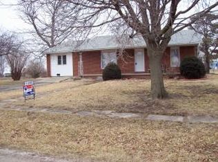 6178 Public Rd, Macon, IL 62544