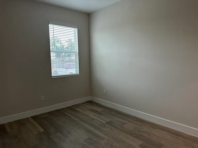 4424 S Texas Ave #1-109 — Photo 18