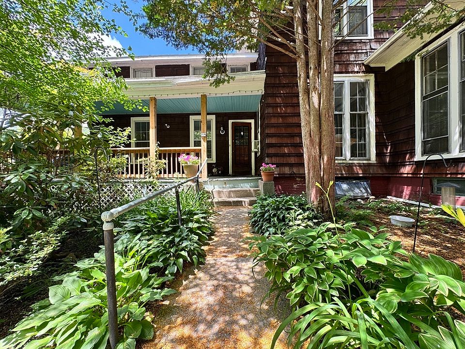 1st image of 98 Conway St
