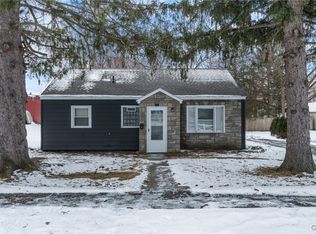 103 Lindbergh Rd, Syracuse, NY 13205