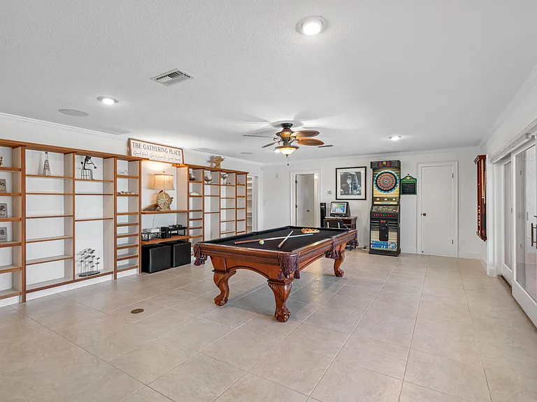 487 Island Way — Photo 39