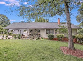 1312 N Enota Ave NW, Gainesville, GA 30501