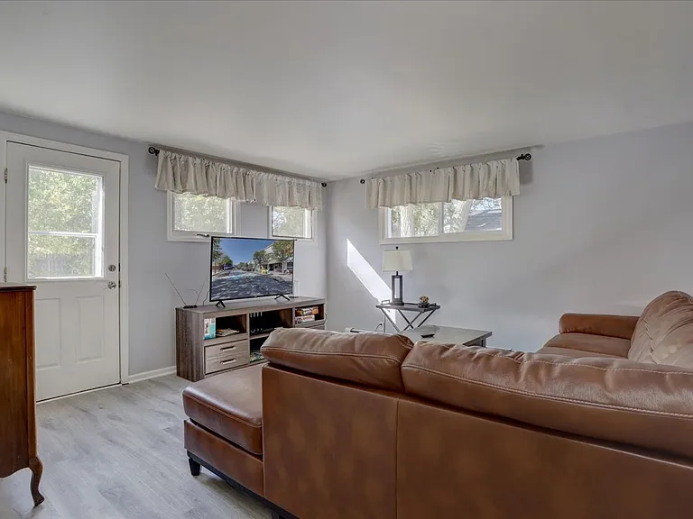 6940 W 55th Pl — Photo 10