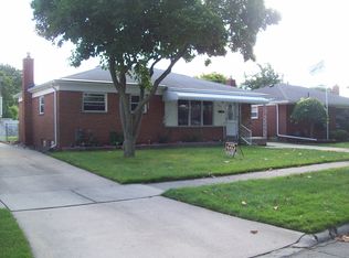 15441 Helen St, Southgate, MI 48195