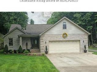401 Heather Ln, Milton, WV 25541