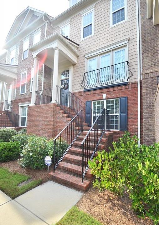 1st image of 2583 Speer Ct SE #13