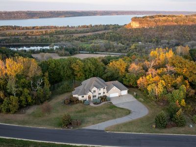 28350 Ridgeview Dr S, Red Wing, MN, 55066
