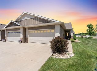 806 E El Dorado Ct, Sioux Falls, SD 57108