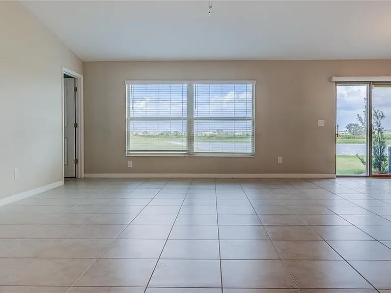 8694 Parsons Hill Blvd — Photo 9