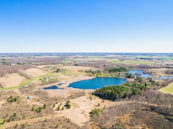 1652 Murphy Lake Rd, Silverwood, MI 48760