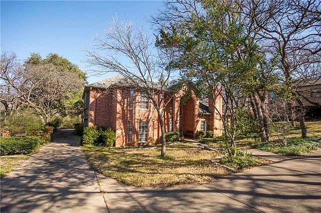 1st image of 330 Catlin Cir