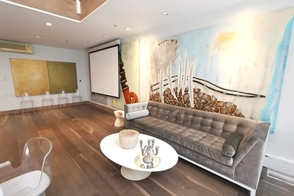Rented by Maison International | media 22