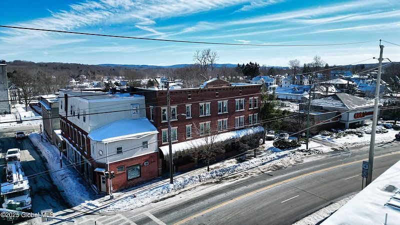 2nd image of 2-10 S Central Avenue
