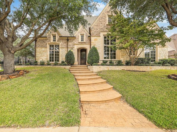 8224 Stone River Dr