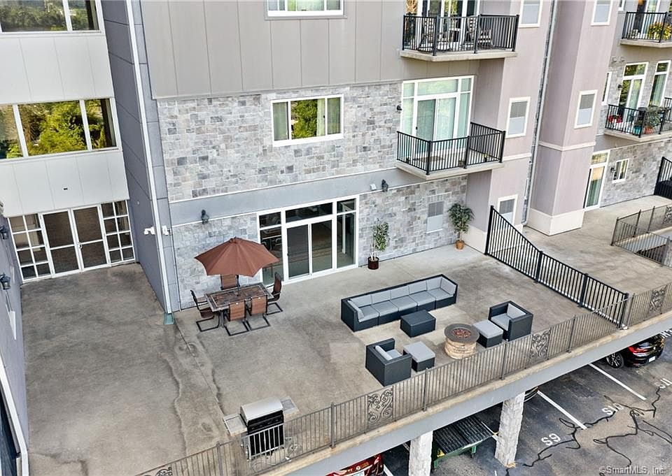 Cove View Towers 586 W Thames St Norwich, CT Zillow Apartments