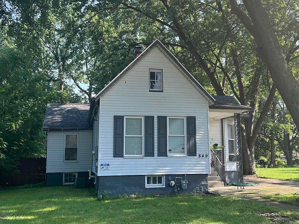 1st image of 849 E Berrien St
