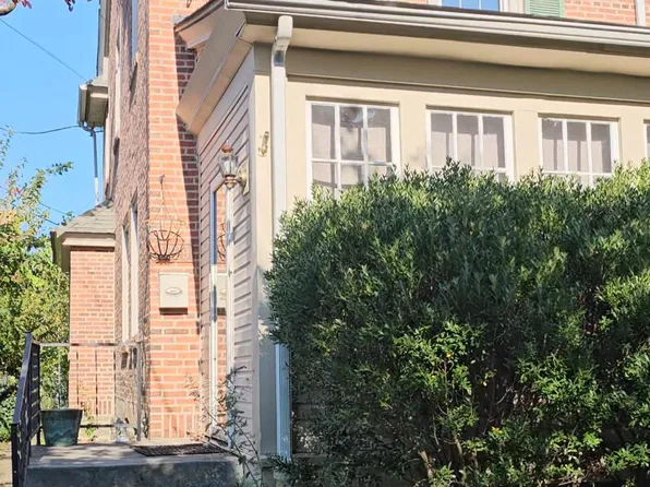 2129 Linden St, Wilmington, DE 19805