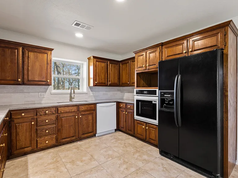 170 N Meadowbrook Dr — Photo 12