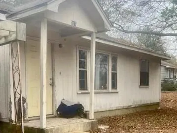 307 Rogers Dr, Paragould, AR 72450