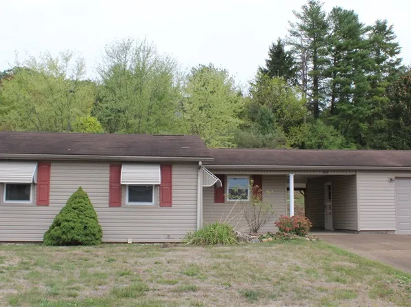 84 Jefferson Dr, Caldwell, OH 43724