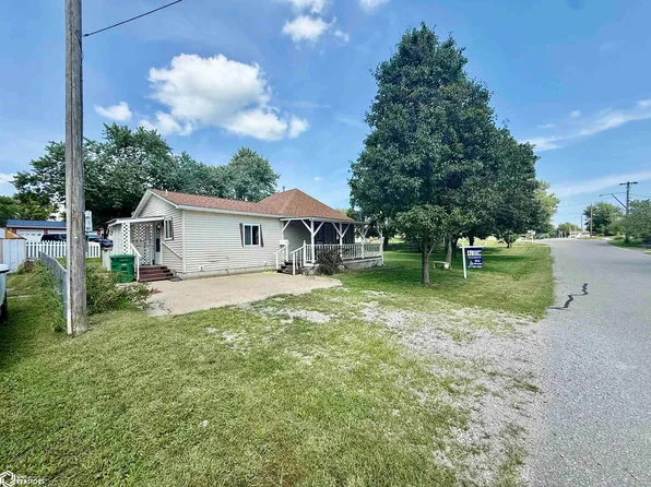 103 E Chestnut St, Bloomfield, IA 52537