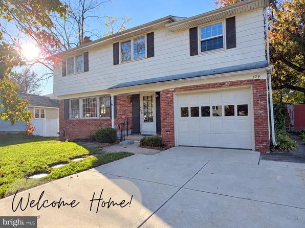 129 Ashbrook Rd, Cherry Hill, NJ 08034