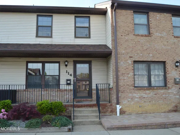 114 Village Green Way, Hazlet, NJ 07730