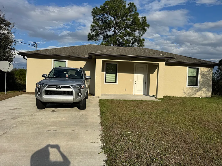 5037 N Dogwood Cir — Photo 32