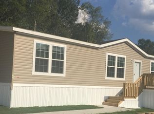 35 E Cardinal Ln, Lawrenceville, GA 30044