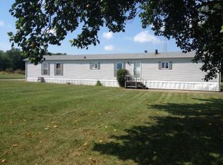 501 W Woodyard Ave, Ridge Farm, IL 61870