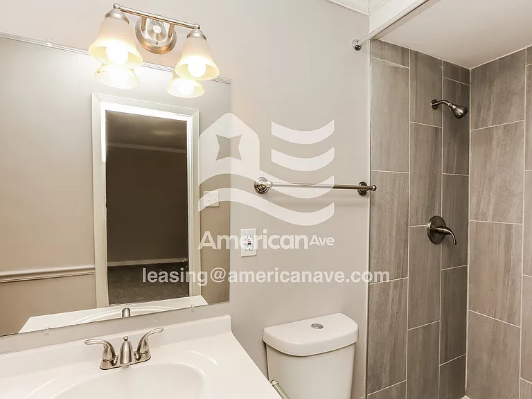 822963_013_wm_-_bedroom_13468024.jpg