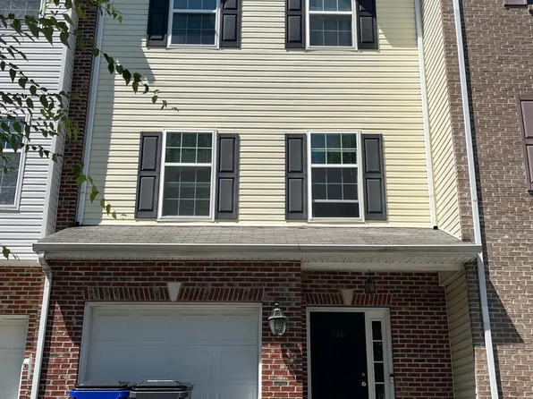 136 Pumpkin Patch Ln, Hockessin, DE 19707