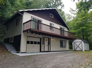 24 Mountain Valley Rd, Boiceville, NY 12412