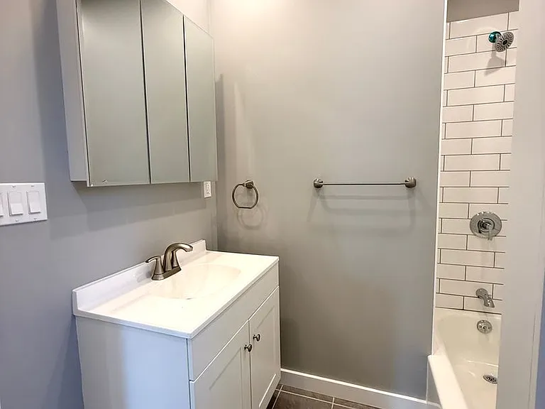 176 Smith Ave — Photo 10