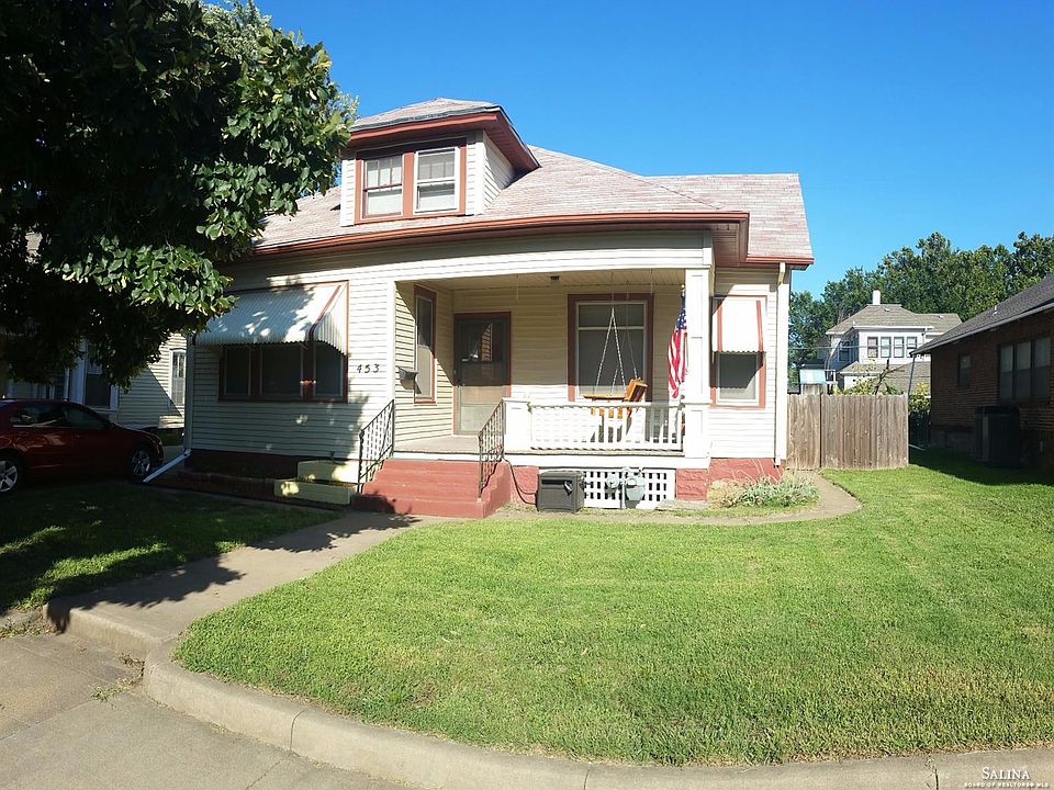 1st image of 453 S 9th St