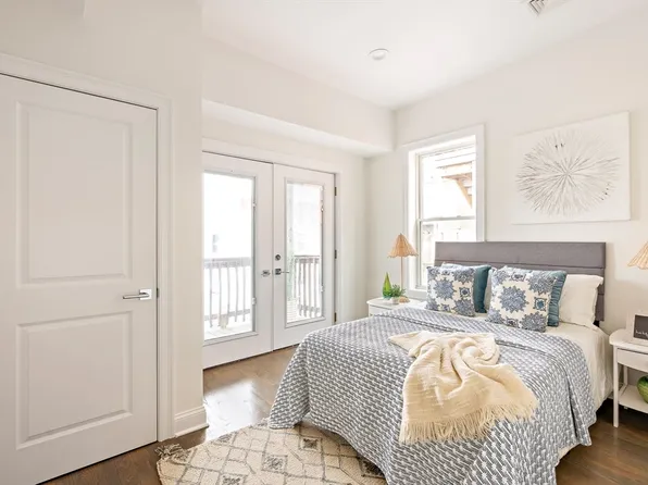 18 Chelsea St Unit 3, East Boston, MA 02128