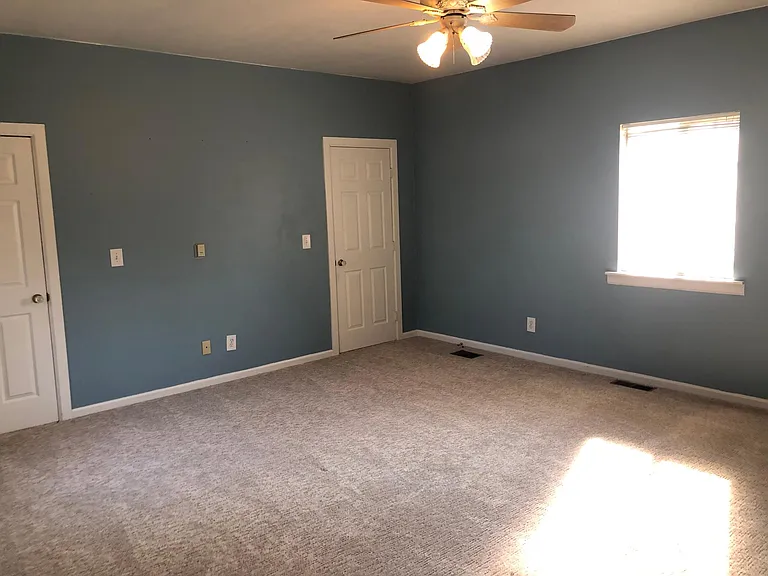 4544 Raritan Ct — Photo 7