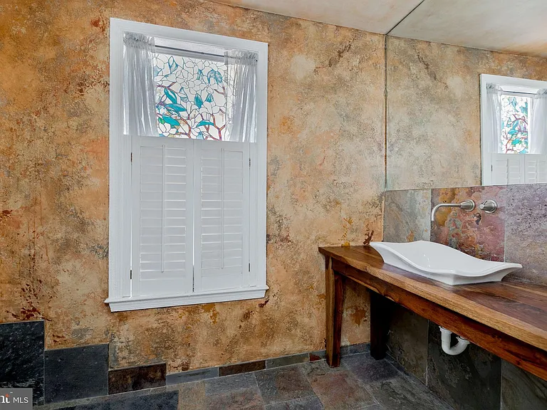 7317 Castleberg Ct — Photo 19